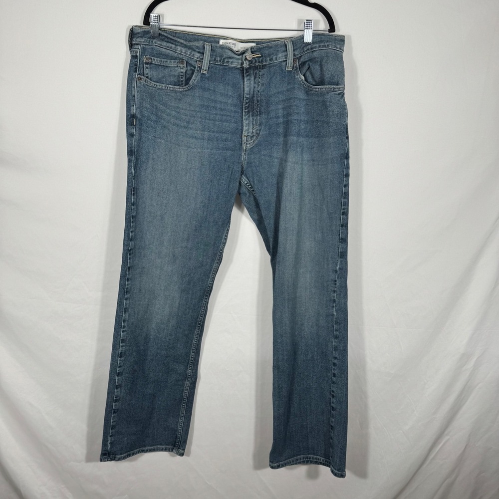 Signature Levi Strauss S61 Relaxed Fit Blue Denim Jeans Mens Size 36x32